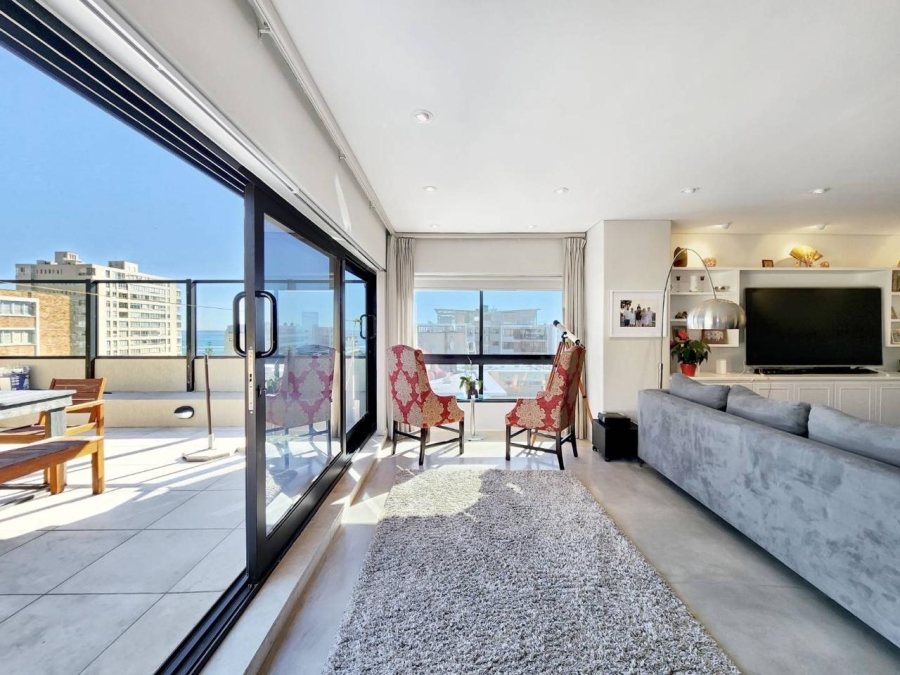 To Let 4 Bedroom Property for Rent in Sea Point Western Cape